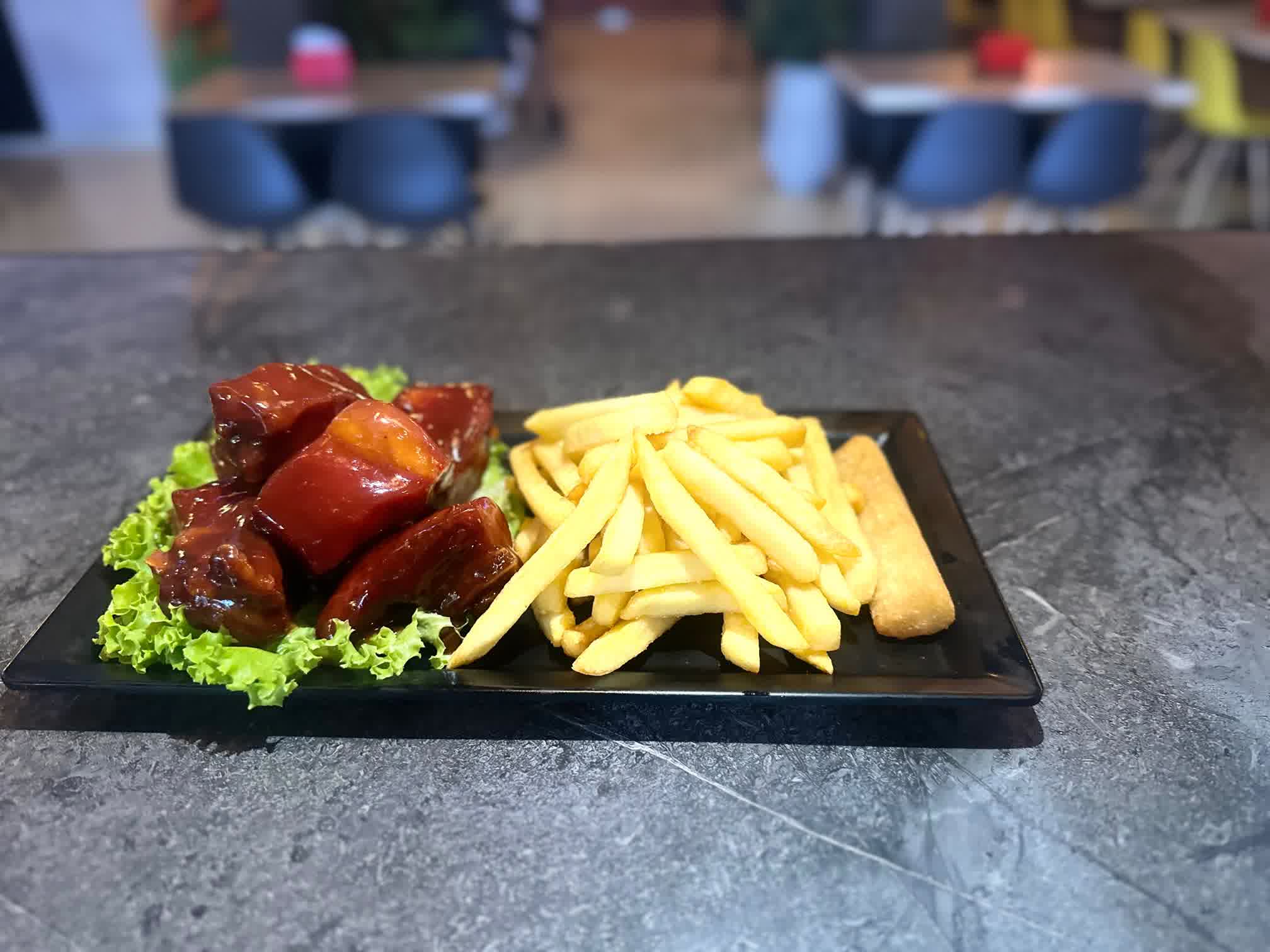 COSTILLA DE CERDO EN SALSA BBQ